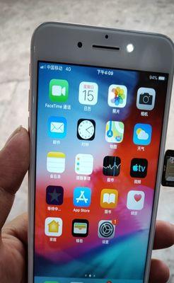 解决iPhone手机无服务问题的新方法（让你的iPhone信号恢复稳定的实用技巧）