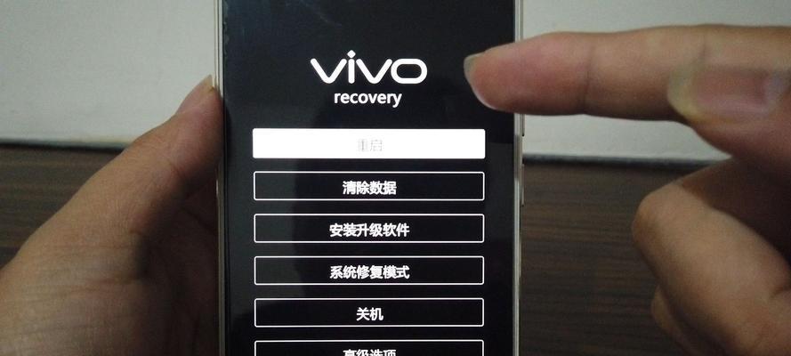 探索进入recovery模式的方法（解锁Android设备的隐藏功能，修复系统问题）